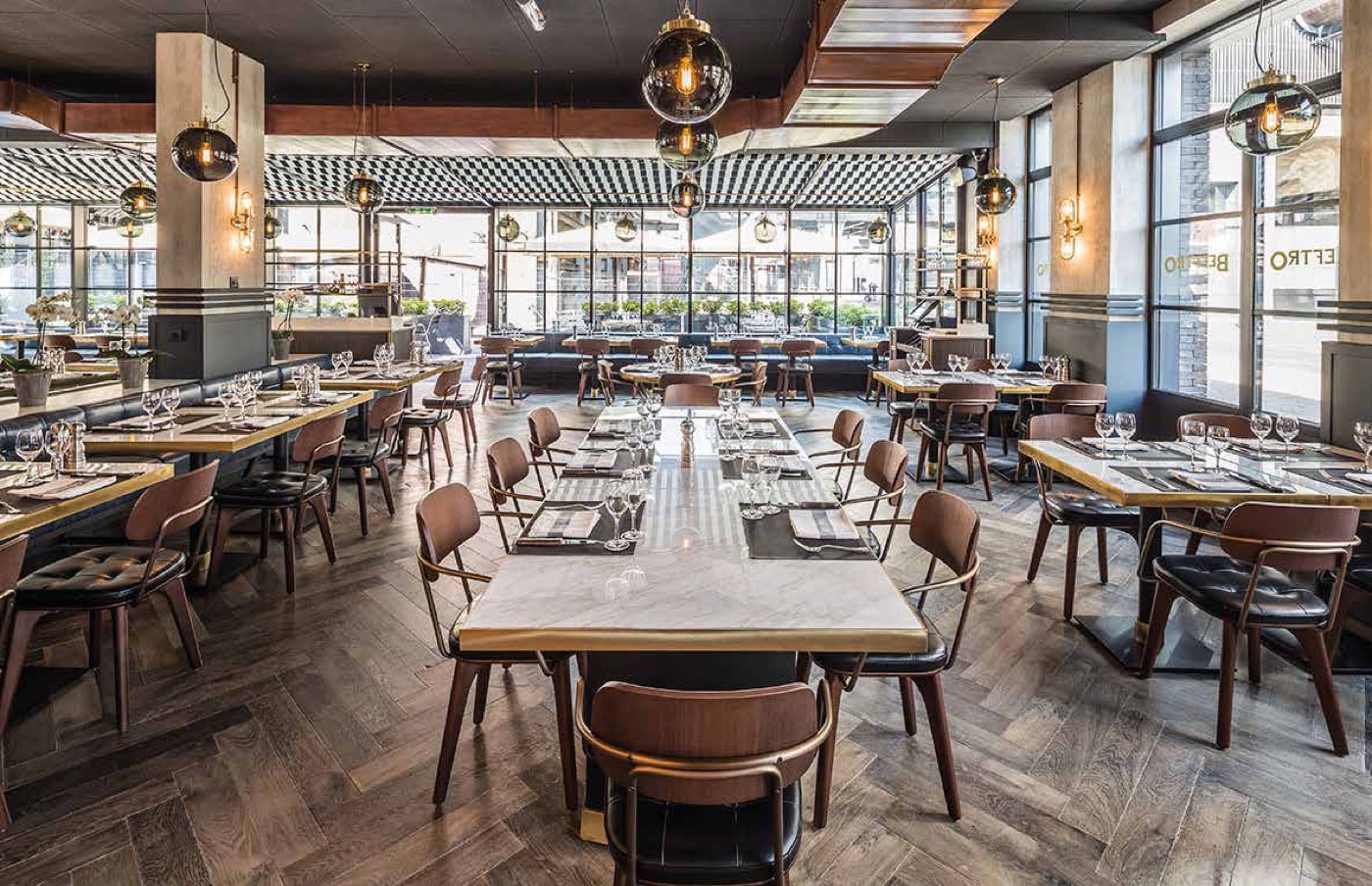 Herringbone oak floor